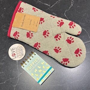 🐾 NWT Studio Kitchen Dog Paw Print Oven Mitt + Dog Coaster & Puppy Notebook